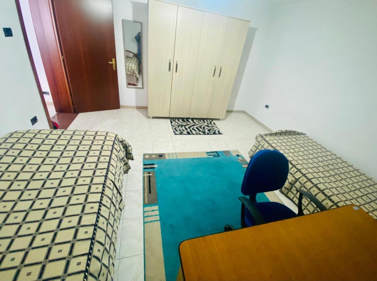 Apartment Tirana Bagian luar foto